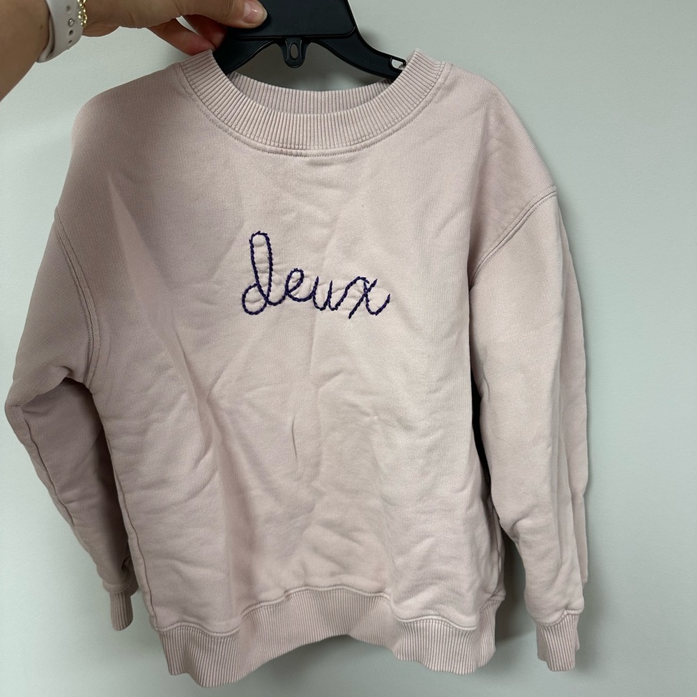 Lingua France Deux Embroidered Light Pink Kids Crewneck Sweatshirt